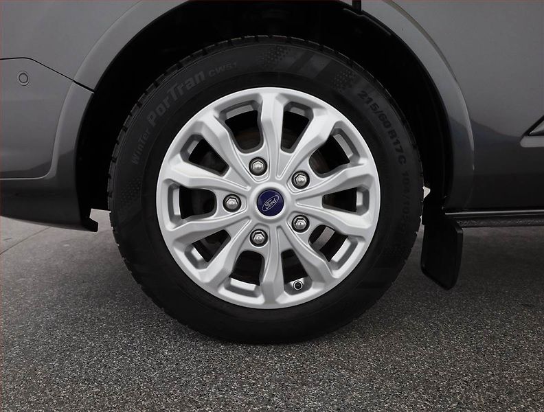 Ford Tourneo Custom (2021) Titanium 2.0 EcoBlue mHEV, ČR - fotka 19 z 19