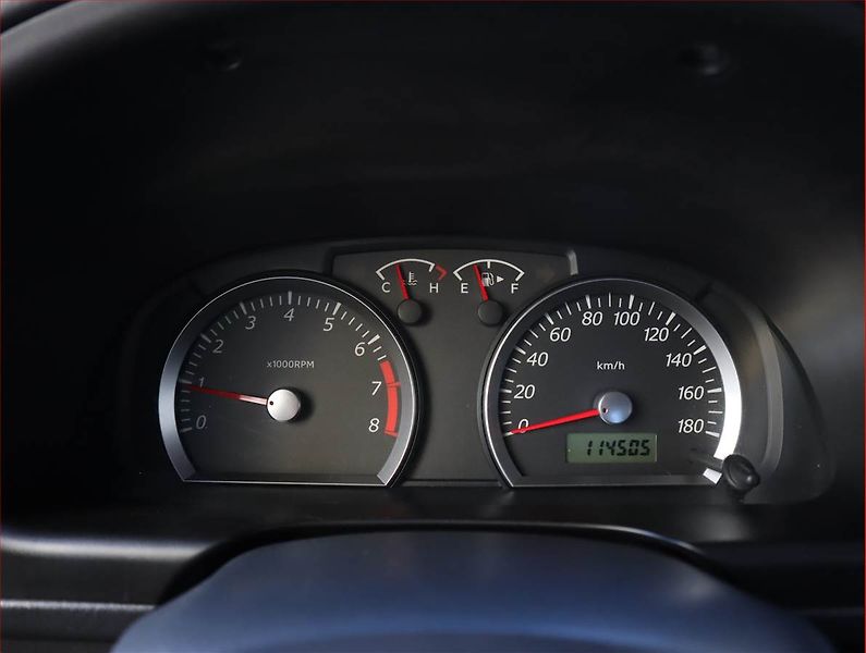 Suzuki Jimny (2006) 1.3 16V, 4X4, Vyhř. sedaček - fotka 11 z 15