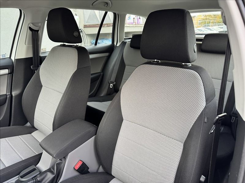 Škoda Octavia 1,6 TDI 81kW 2.maj. původ ČR - fotka 22 z 50