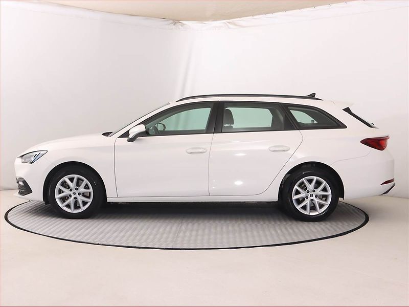 Seat Leon (2022) Xcellence 2.0 TDI, Automat - fotka 3 z 23
