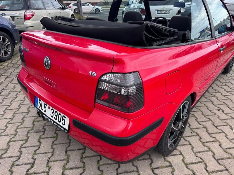 Volkswagen Golf (1999) 3 CABRIO 1,6 GL 74 KW STK - fotka 11 z 50