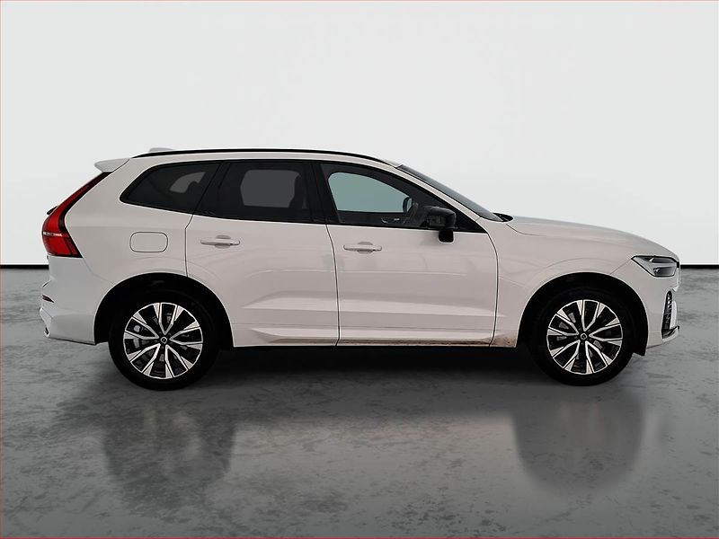 Volvo XC60 (2023) B4 AWD - fotka 6 z 17
