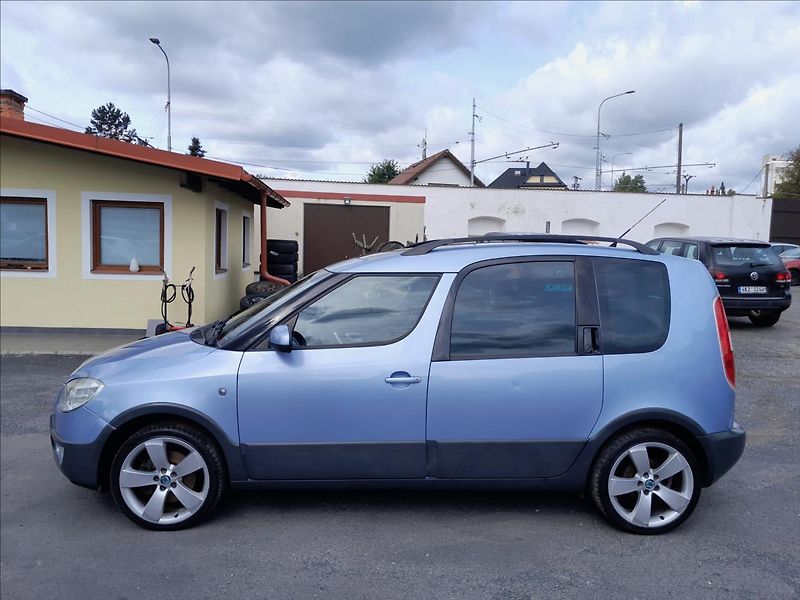 Škoda Roomster 1,6 i 77kW SCOUT MOTOR K.O. - fotka 4 z 43