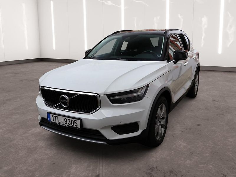 Volvo XC40 (2018) T4 AWD Momentum - fotografie inzerátu