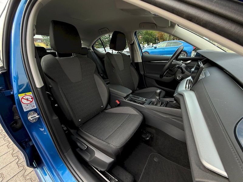 Škoda Octavia (2025) 1.5 TSI 85 kW Selection - fotka 21 z 21
