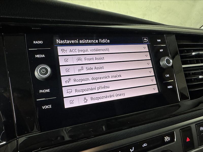 Volkswagen California 2,0 TDi  DSG Last Edition LED - fotka 28 z 47