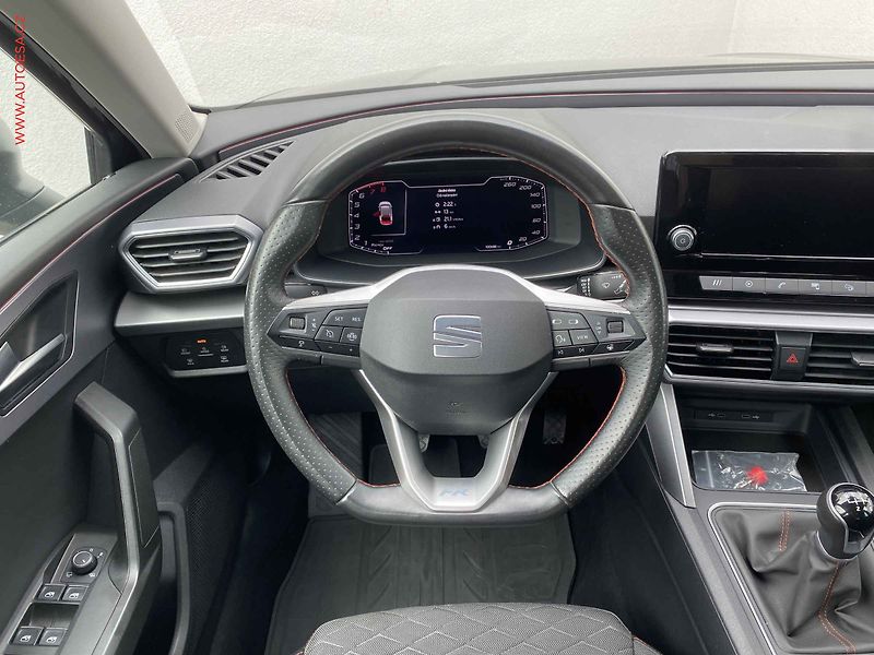 Seat Leon (2020) 1.5 TSi, FR, LED, TZ - fotka 11 z 19
