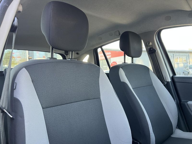 Renault Clio 1.2i 55kw ABS KOUPENO V ČR  - fotka 26 z 29