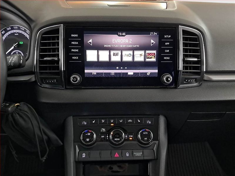 Škoda Karoq (2021) Ambition 1.6 TDI - fotka 12 z 20