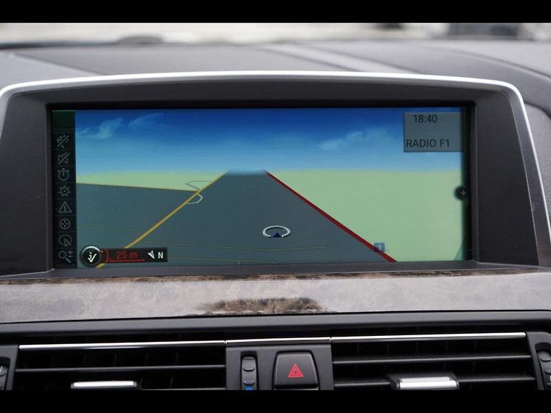 BMW Řada 6 650i xDrive, cabrio, 405PS - fotka 49 z 69