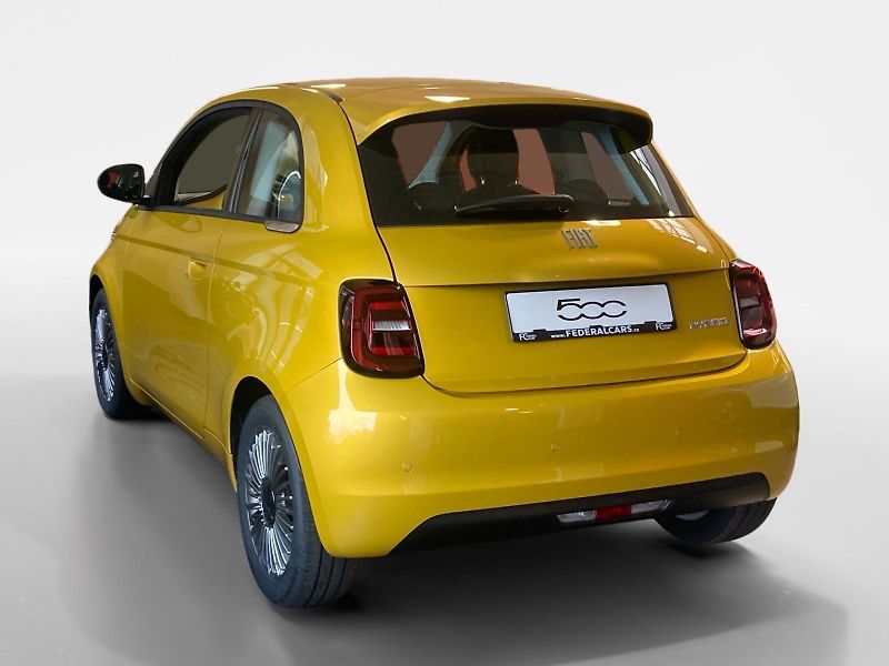 Fiat 500 (2026) Hybrid Torino Hatchback 1.0 BS - fotka 2 z 10