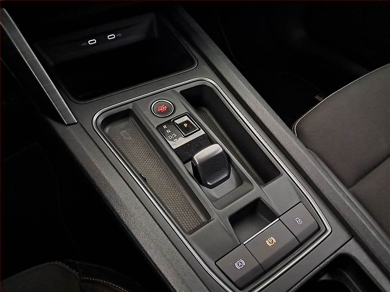 Cupra Formentor (2024) 1.5 TSI - fotka 13 z 23