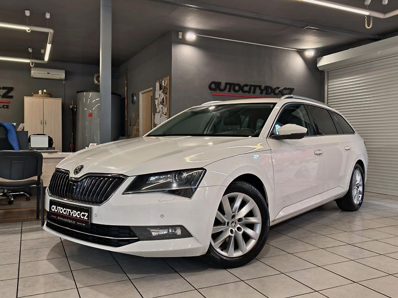 Škoda Superb 2.0 TDi 140kW 4x4 DSG STYLE - fotka 3 z 25