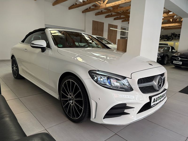 Mercedes-Benz Třídy C (2020) 300d AMG 180 kW - fotka 3 z 33