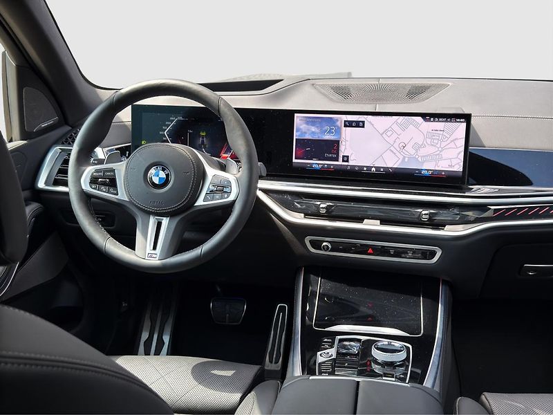 BMW X5 M60i - fotka 10 z 23