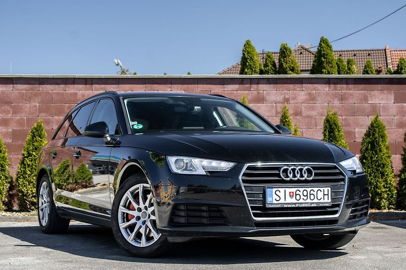 Audi A4 - fotka 3 z 27