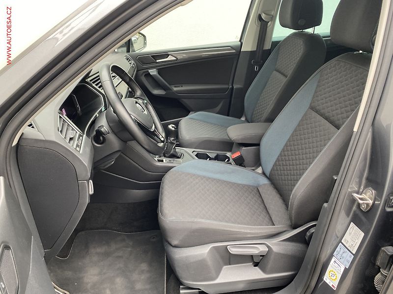 Volkswagen Tiguan (2020) 1.5 TSi, IQ Drive, LED, +kola - fotka 9 z 18