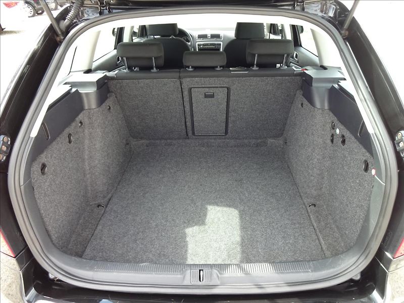 Škoda Octavia II 1,4 TSI 90kW GO MOTORU - fotka 25 z 50