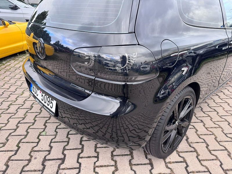 Volkswagen Golf (2009) 1,4i 59 KW BRZDY PNEU LAK - fotka 13 z 50