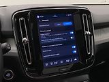 Volvo XC40 B4 DARK ULTRA AUT CZ - náhled 52