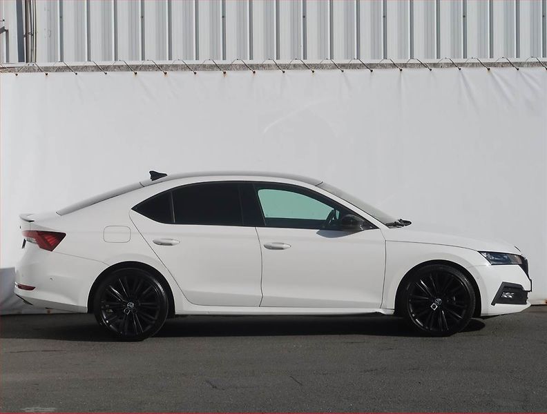 Škoda Octavia (2020) Style Plus 2.0 TDI, Style - fotka 6 z 27