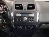 Suzuki SX4 (2013) 1.6 VVT - náhled 12