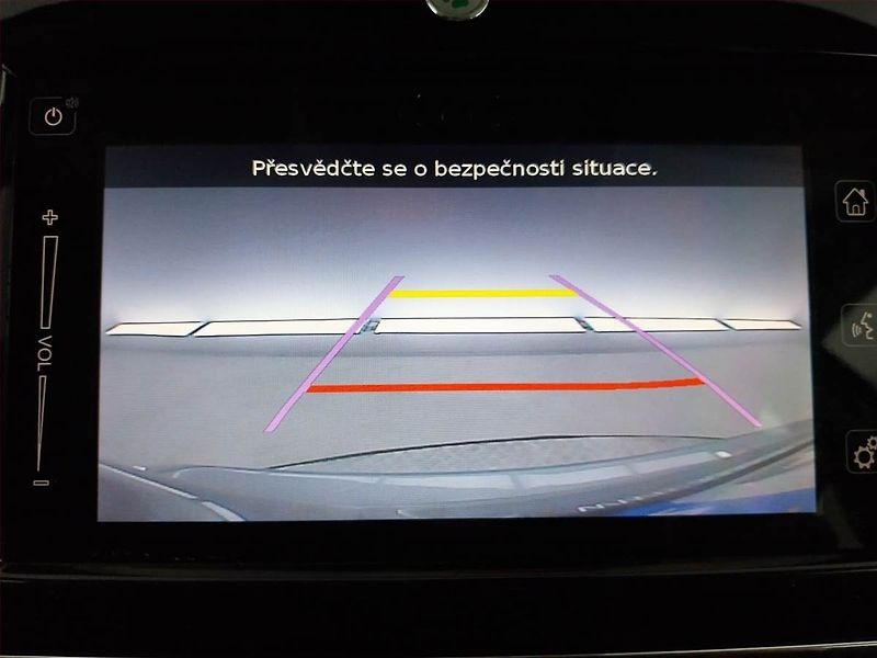 Suzuki Vitara (2019) 1.4 BoosterJet, 4X4 - fotka 20 z 20