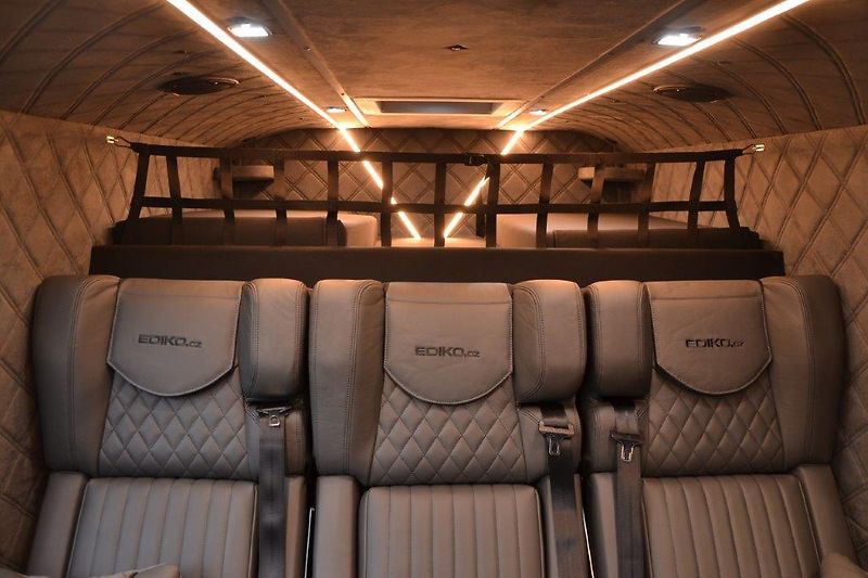 Mercedes-Benz  317 9G Camper - vestavba - fotka 39 z 58