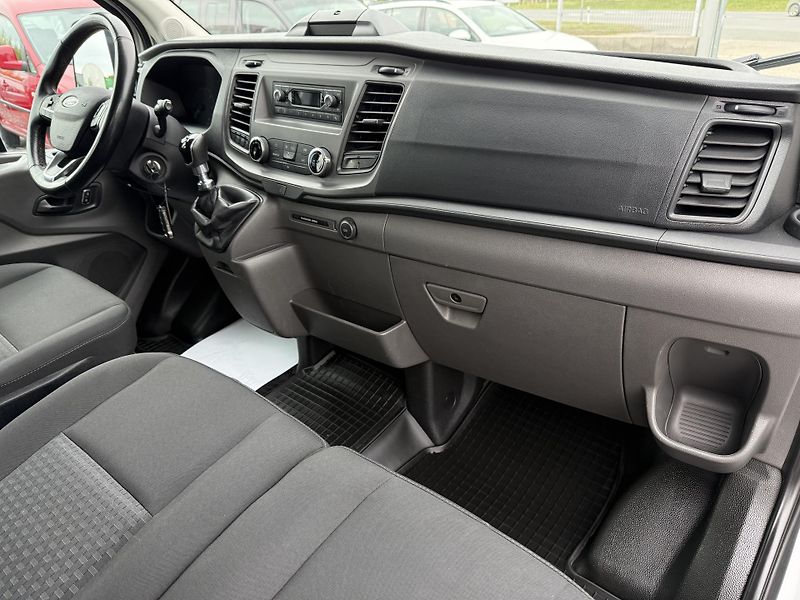 Ford Transit 2.0 EcoBlue mHEV 96kW L3H2  - fotka 10 z 17