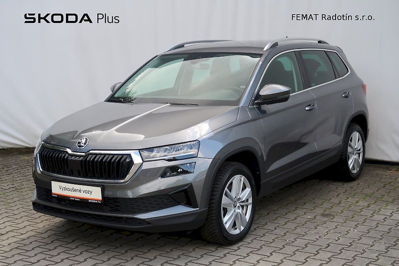 Škoda Karoq (2025) Top Selection 1.5 TSI 110 kW - fotka 1 z 28