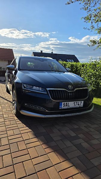 Škoda Superb (2022) - fotka 2 z 32