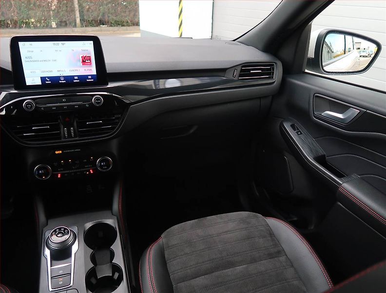 Ford Kuga (2023) ST-Line 2.0 EcoBlue - fotka 8 z 24