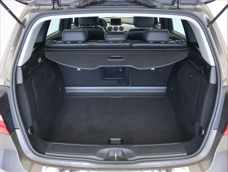 Mercedes-Benz Třídy B (2013) B 180 CDI, Automat, Serv.kniha - fotka 14 z 18