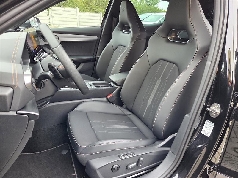 Cupra Formentor 1,5 TSi DSG Matrix Záruka2029 - fotka 7 z 22