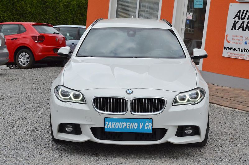 BMW Řada 5 (2016) 520d xDrive AT / ČR / M-PAKET - fotka 2 z 39