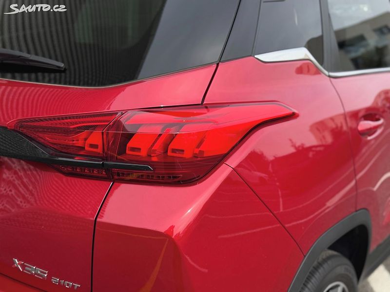 BAIC X35 ALL IN 1,5T 100 kW - fotka 8 z 17