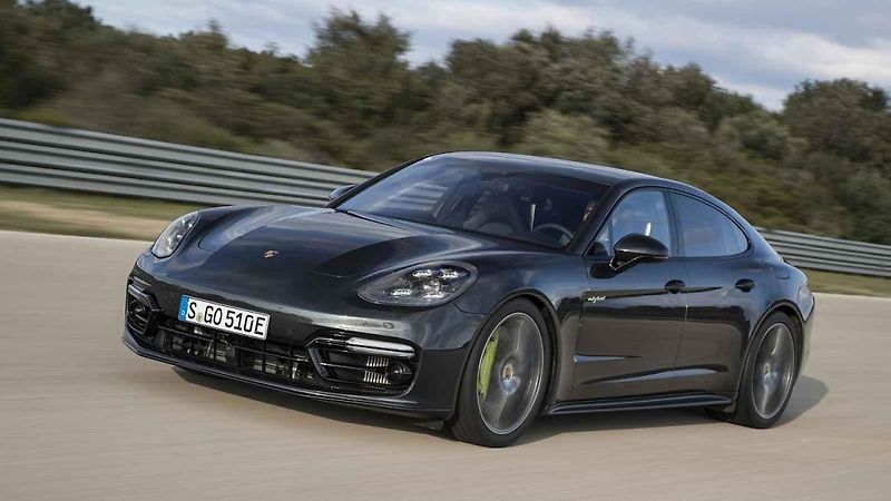 Porsche Panamera Turbo S E-Hybrid.