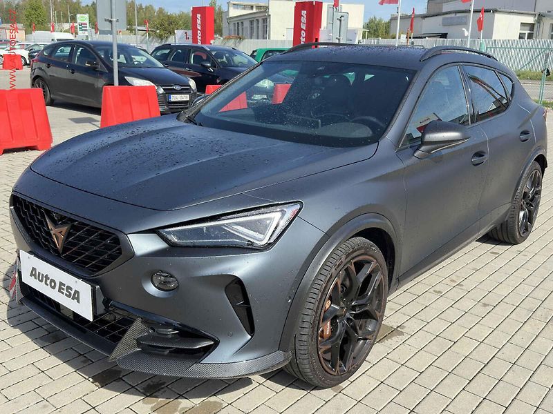Cupra Formentor (2023) 2.5 TSI, 1.maj,ČR, AT - fotka 3 z 20