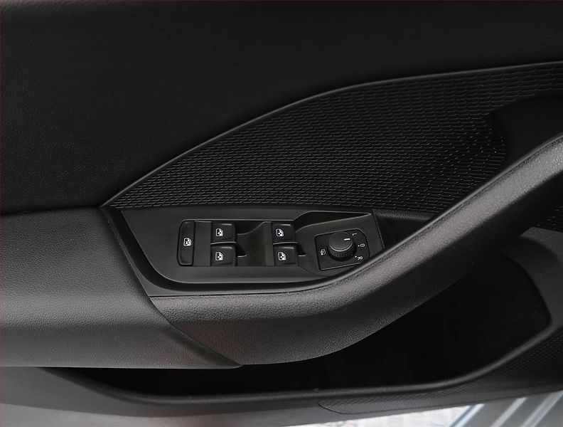 Škoda Octavia (2023) Ambition 2.0 TDI, digi klima - fotka 24 z 24
