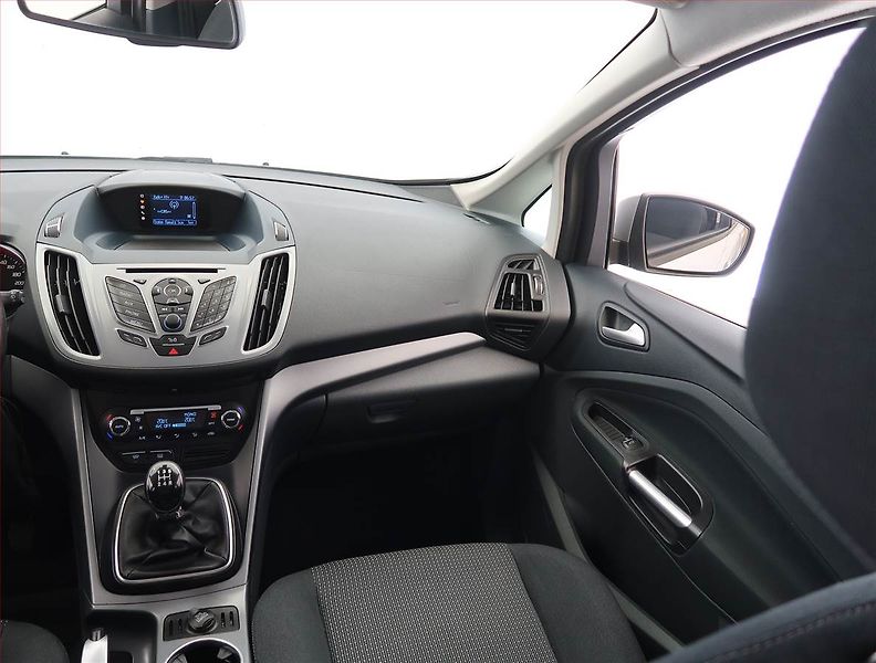 Ford C-MAX (2012) 1.6 16V, Park. senzory - fotka 8 z 20