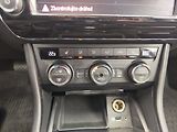 Škoda Superb 2.0 TDI/110kW Ambition Plus DS - náhled 20