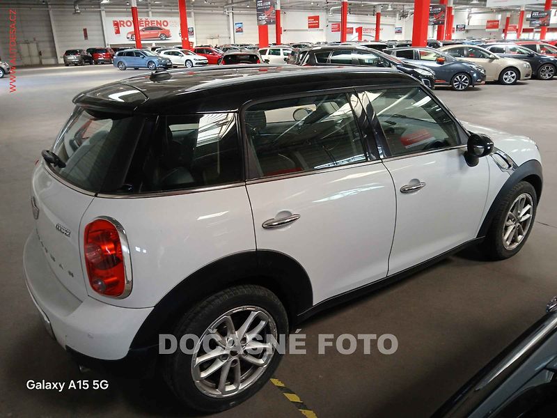 Mini Countryman (2014) 1.6i, Bixen, panor. - fotka 3 z 3