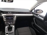 Volkswagen Passat (2015) 2.0 TDI, Navi, Tempomat - náhled 8