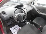 Toyota Yaris 1,3 VVTi Automat - náhled 6