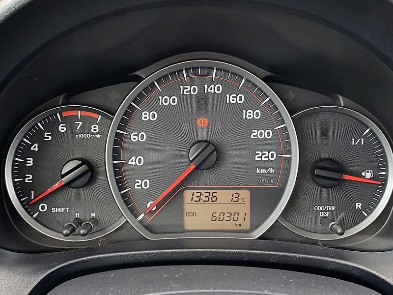 Toyota Yaris 1.33i, ČR, Active, manual - fotka 12 z 24