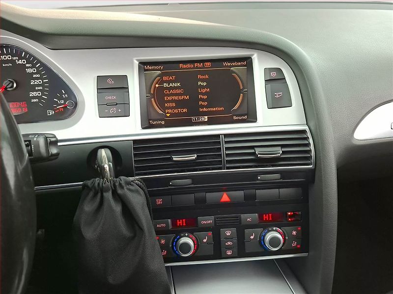 Audi A6 (2010) 3.0 TDI, 4X4, Navi - fotka 12 z 20