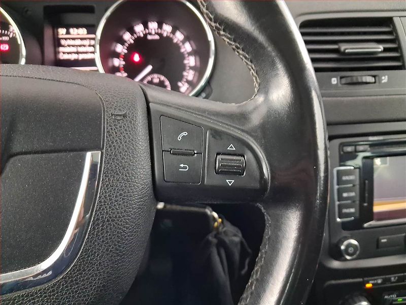 Škoda Yeti (2013) Adventure 2.0 TDI, Navi - fotka 17 z 18