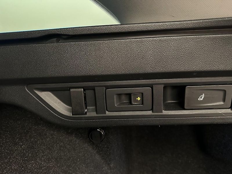 Škoda Octavia (2023) SW 1.0 TSI Clever DSG 81 kW - fotka 11 z 22