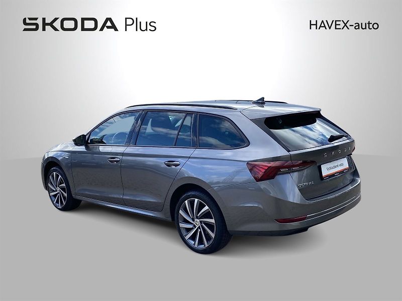 Škoda Octavia (2023) Combi 2.0 TDI DSG Ambition - fotka 34 z 35