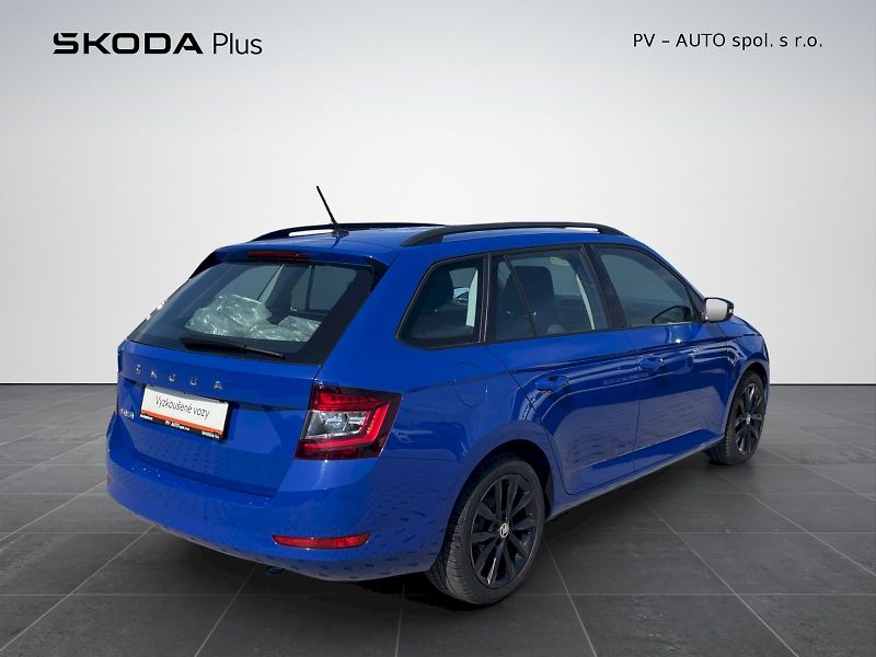 Škoda Fabia (2022) 1.0 TSI 70kW DSG Ambition Plus - fotka 2 z 28